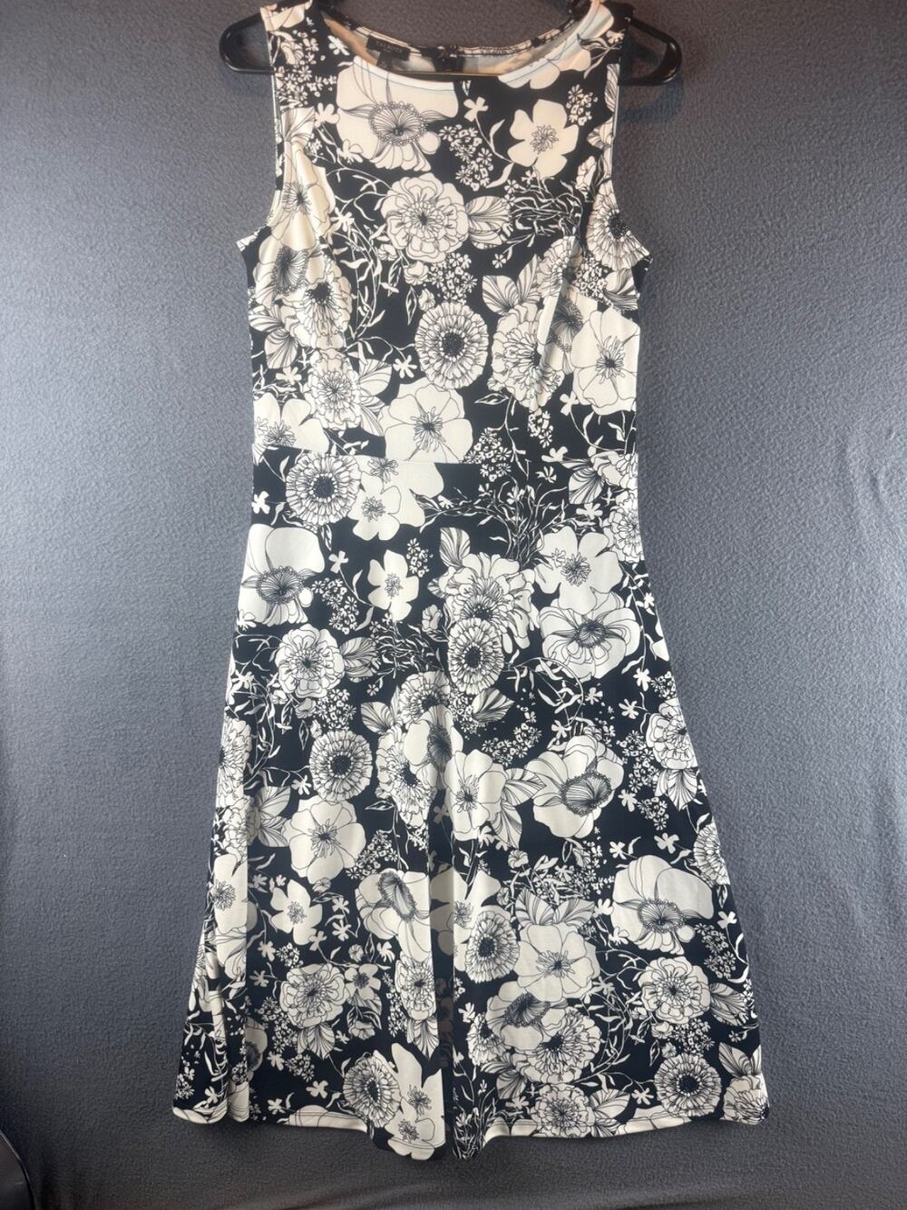 Talbots Knit Dress Black White Floral Sleeveless Womens SP